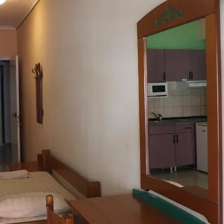 Vila Ziskos Paralía